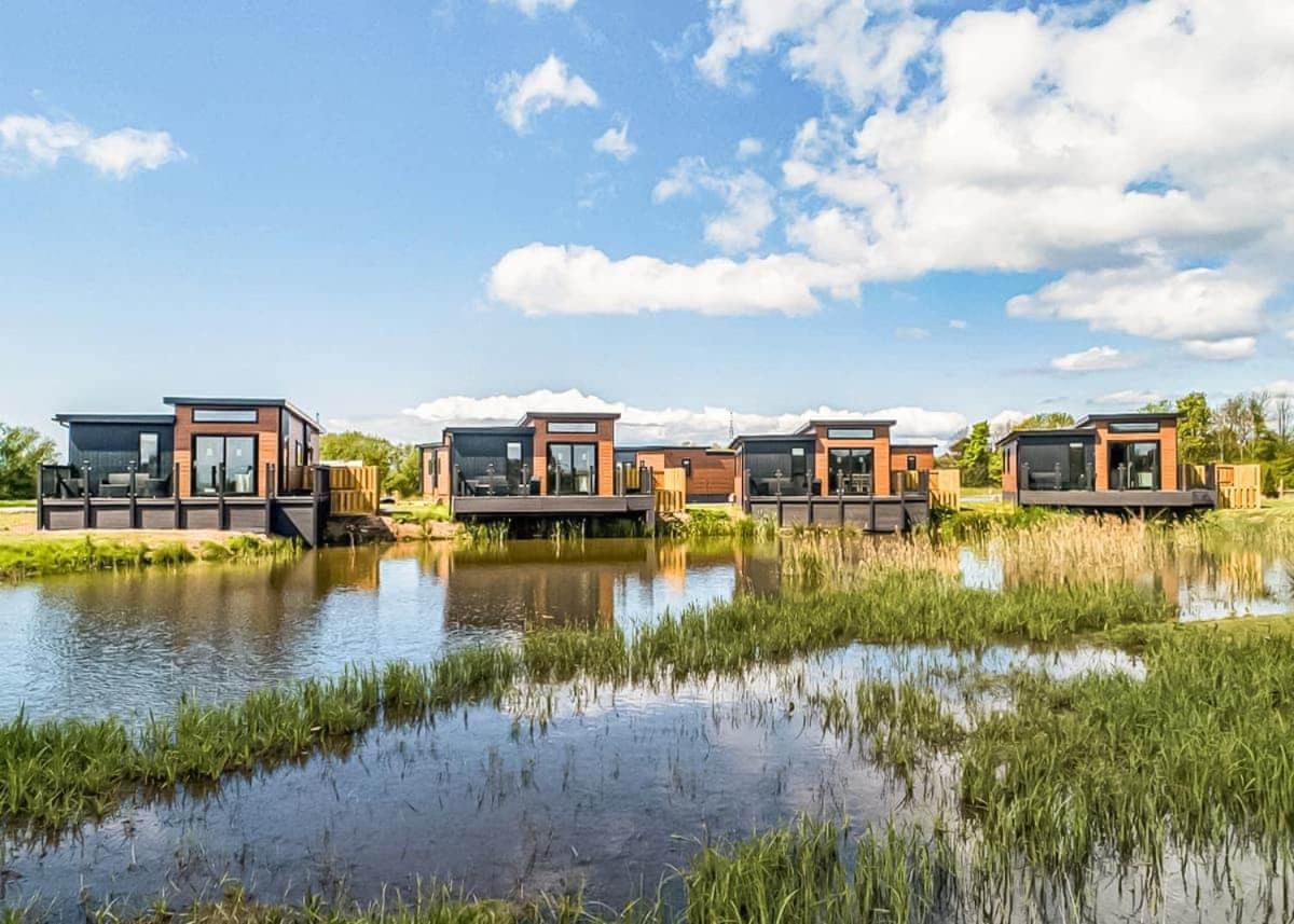 Waterside Hambleton Lakeside Lodges Poulton-le-Fylde Ngoại thất bức ảnh