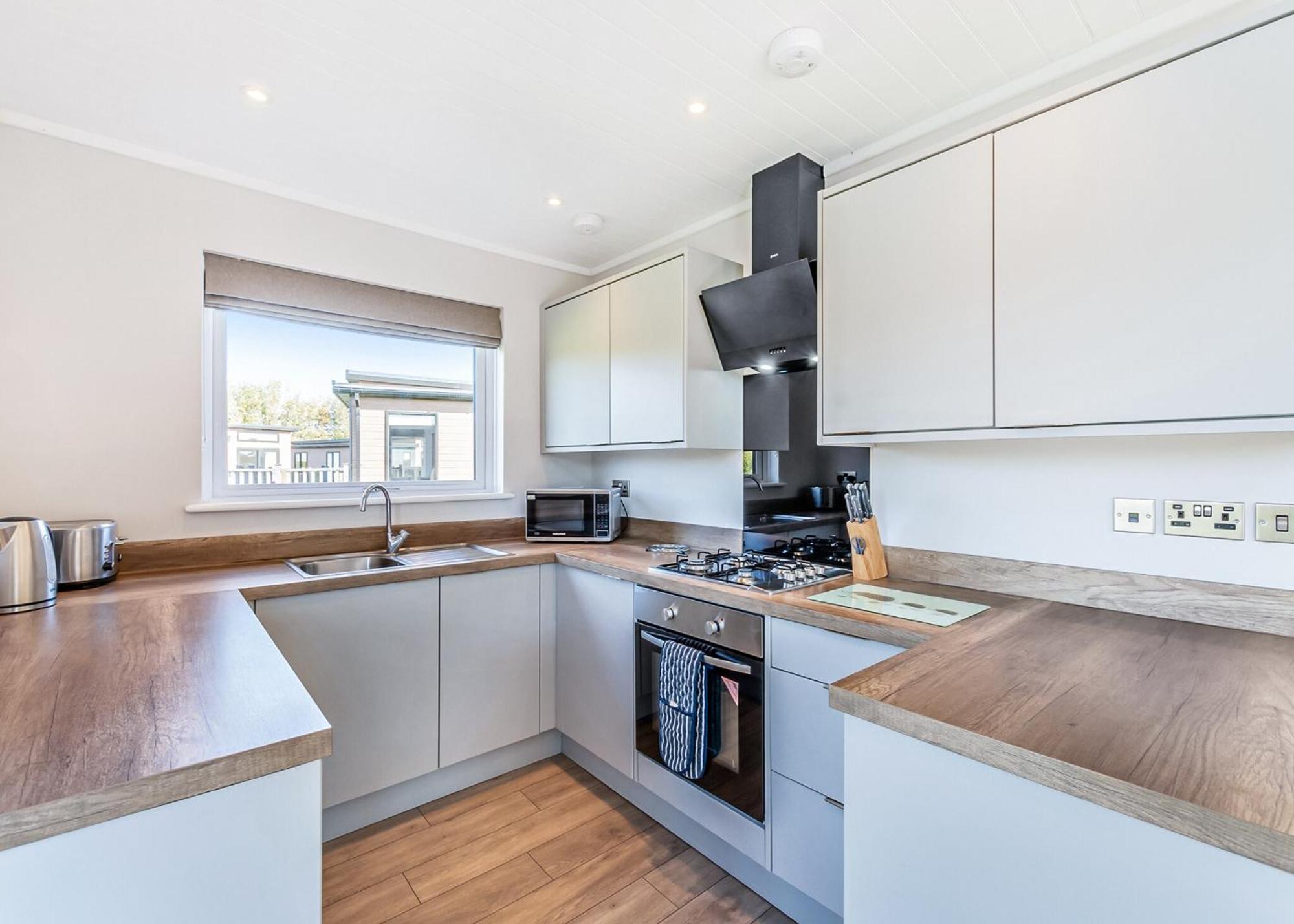 Waterside Hambleton Lakeside Lodges Poulton-le-Fylde Ngoại thất bức ảnh